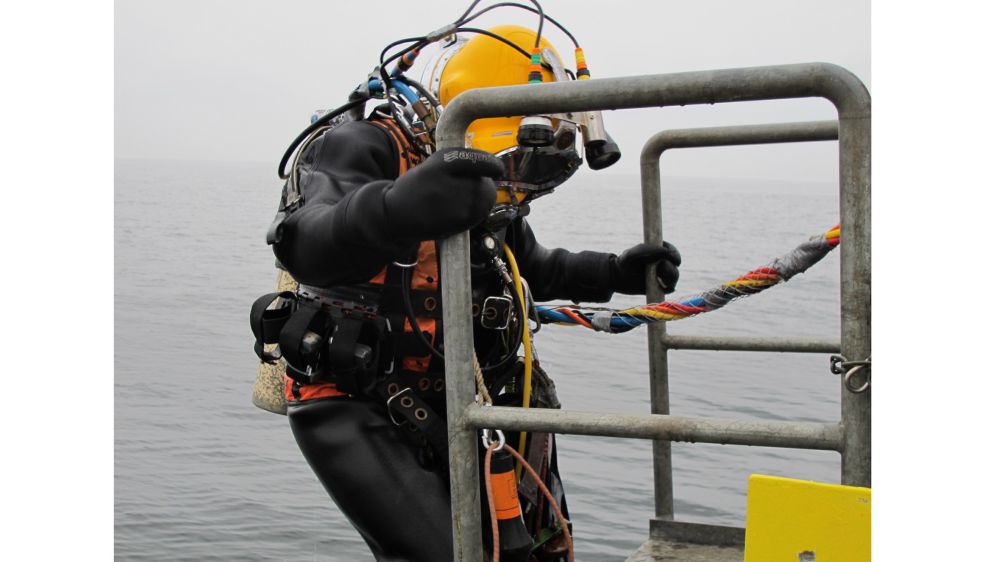 DNV GL Releases English Version of Offshore Diving Guideline